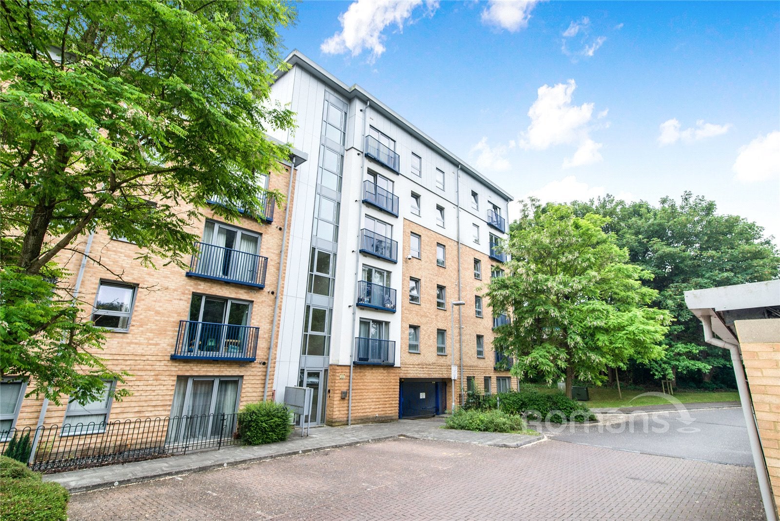 Flat Priestley Road in Basingstoke and Deane