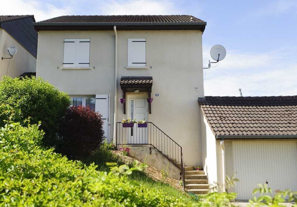 House Rue du Faubourg de Pierre in Charleville-Mézières