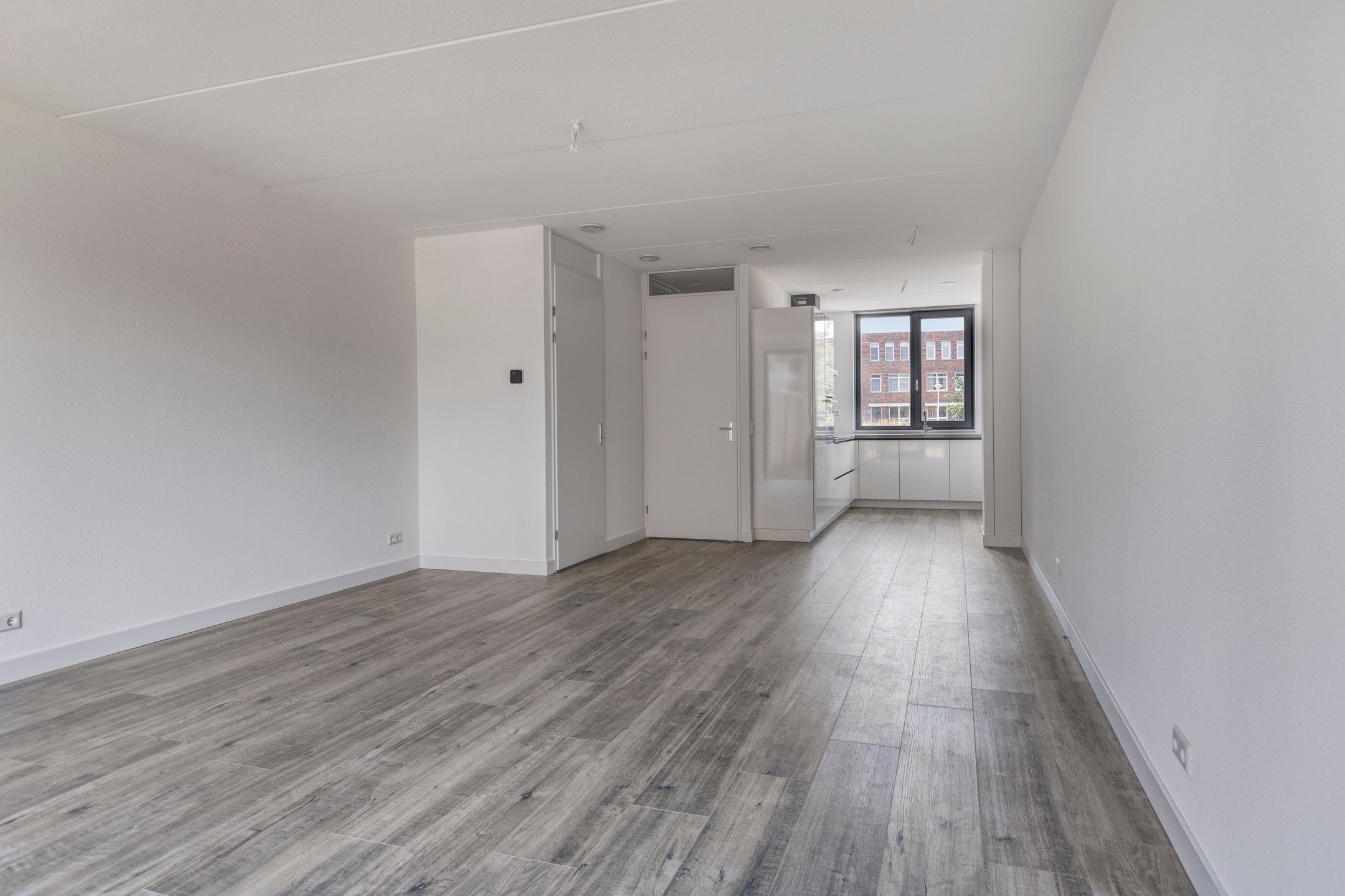 Tussenwoning te koop: Ambachtsherenpad 63, Zoetermeer