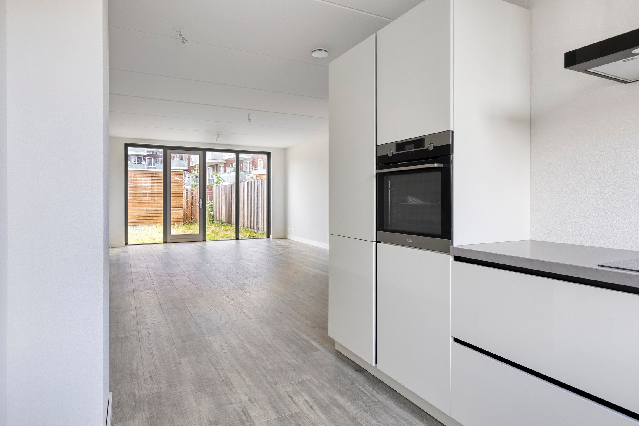 Tussenwoning te koop: Ambachtsherenpad 63, Zoetermeer