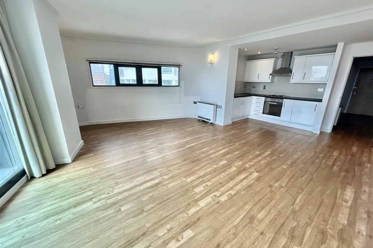 Flat Belward Street in Nottingham