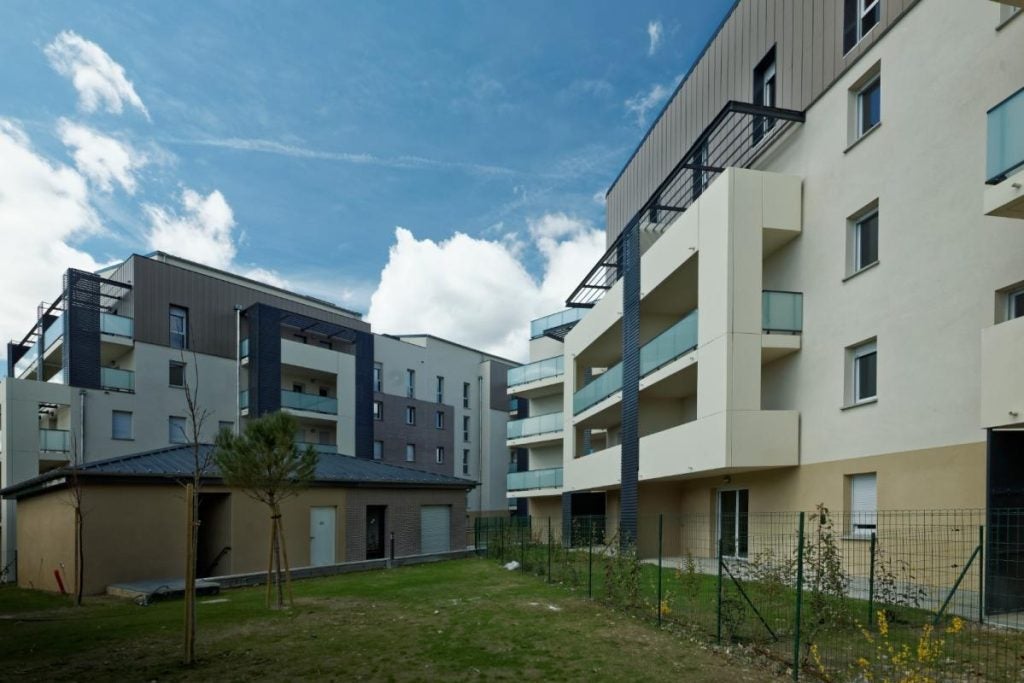 Flat Rue Charlotte Delbo in Toulouse