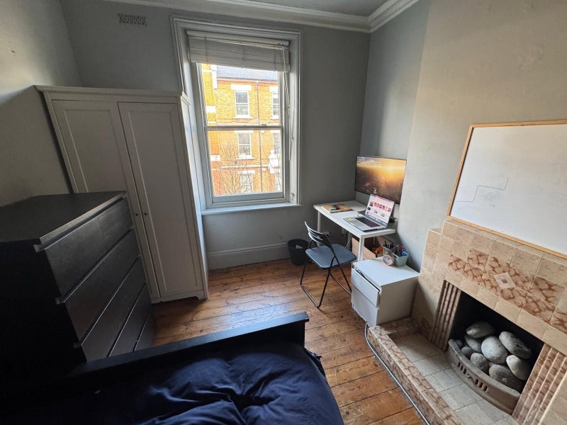 Room Rushcroft Road in Greater London