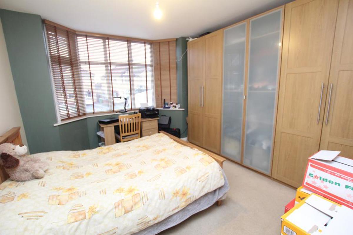 Flat Millward Grove in Bristol