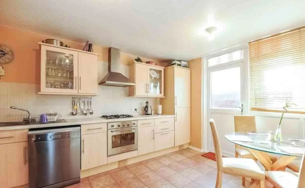 House Philip Walk in Greater London