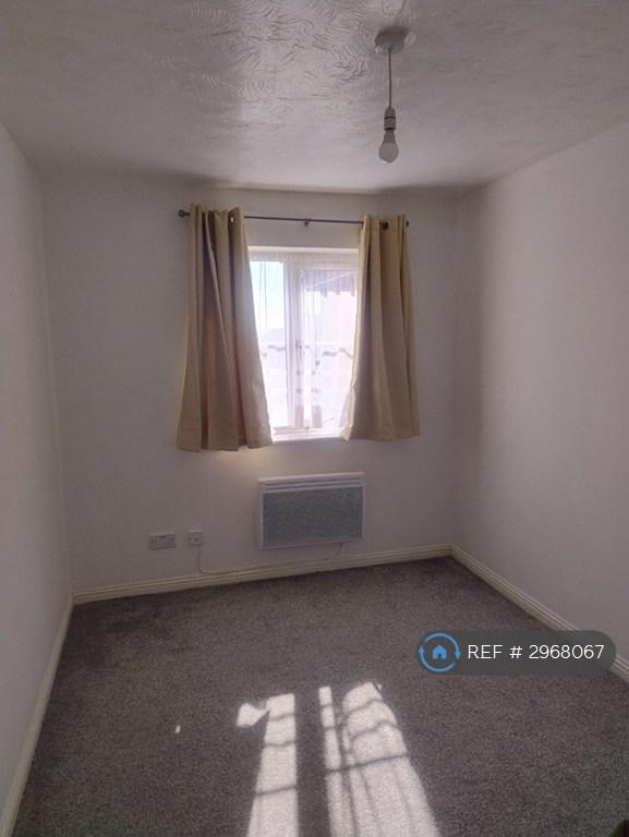 Flat St Aidans Court in Greater London