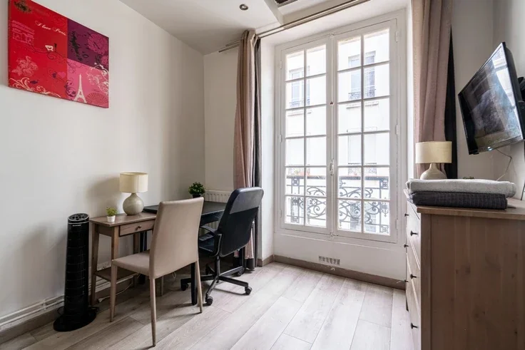 Flat Rue Saint-Nicolas in Paris
