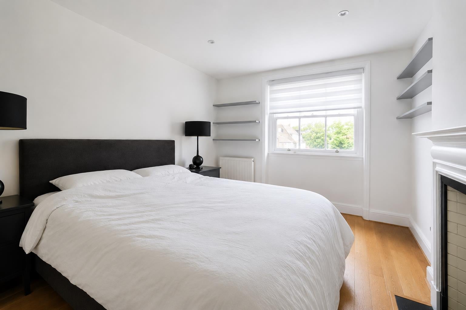 Flat Mecklenburgh Square in Greater London