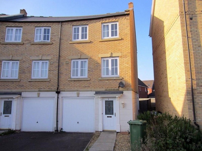 House Tinus Avenue in Peterborough