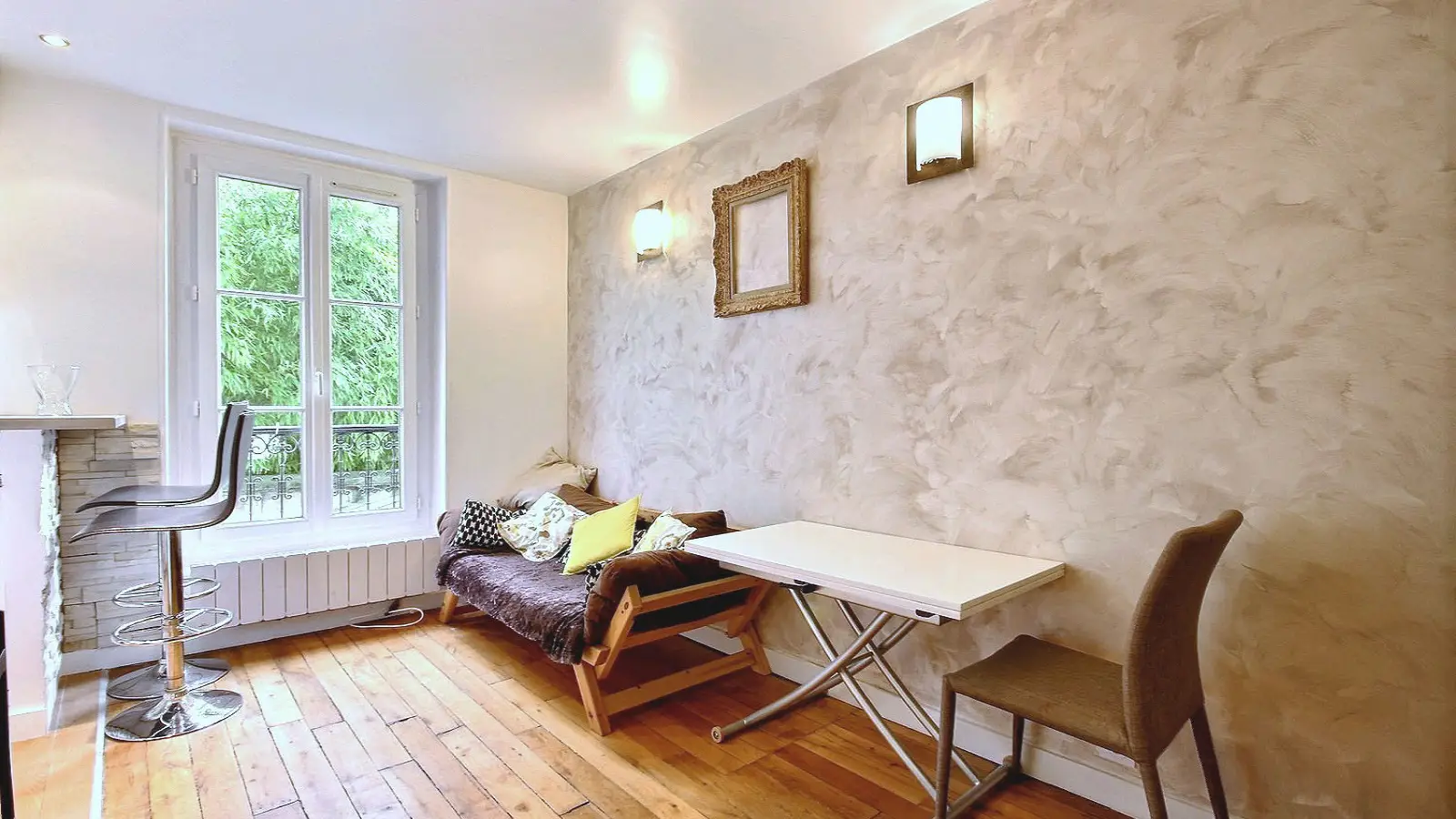 Flat Rue Buffon in Paris