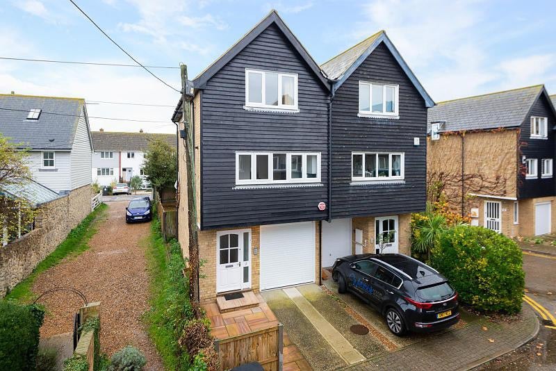 House Daniels Court in Whitstable