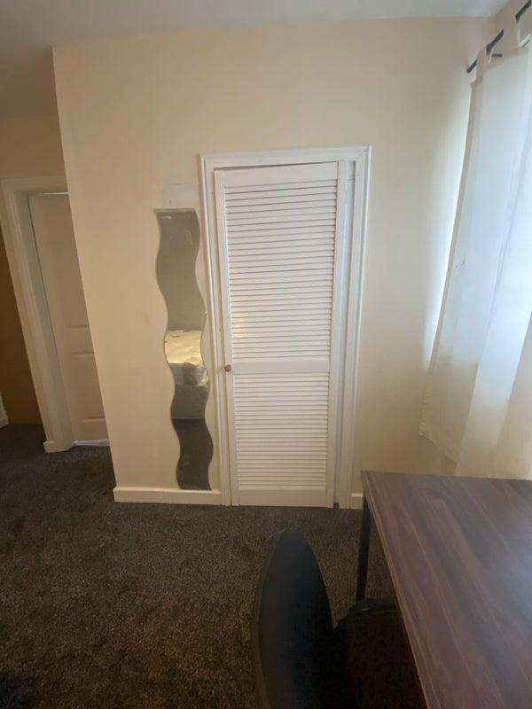Room Thimbler Road in Coventry