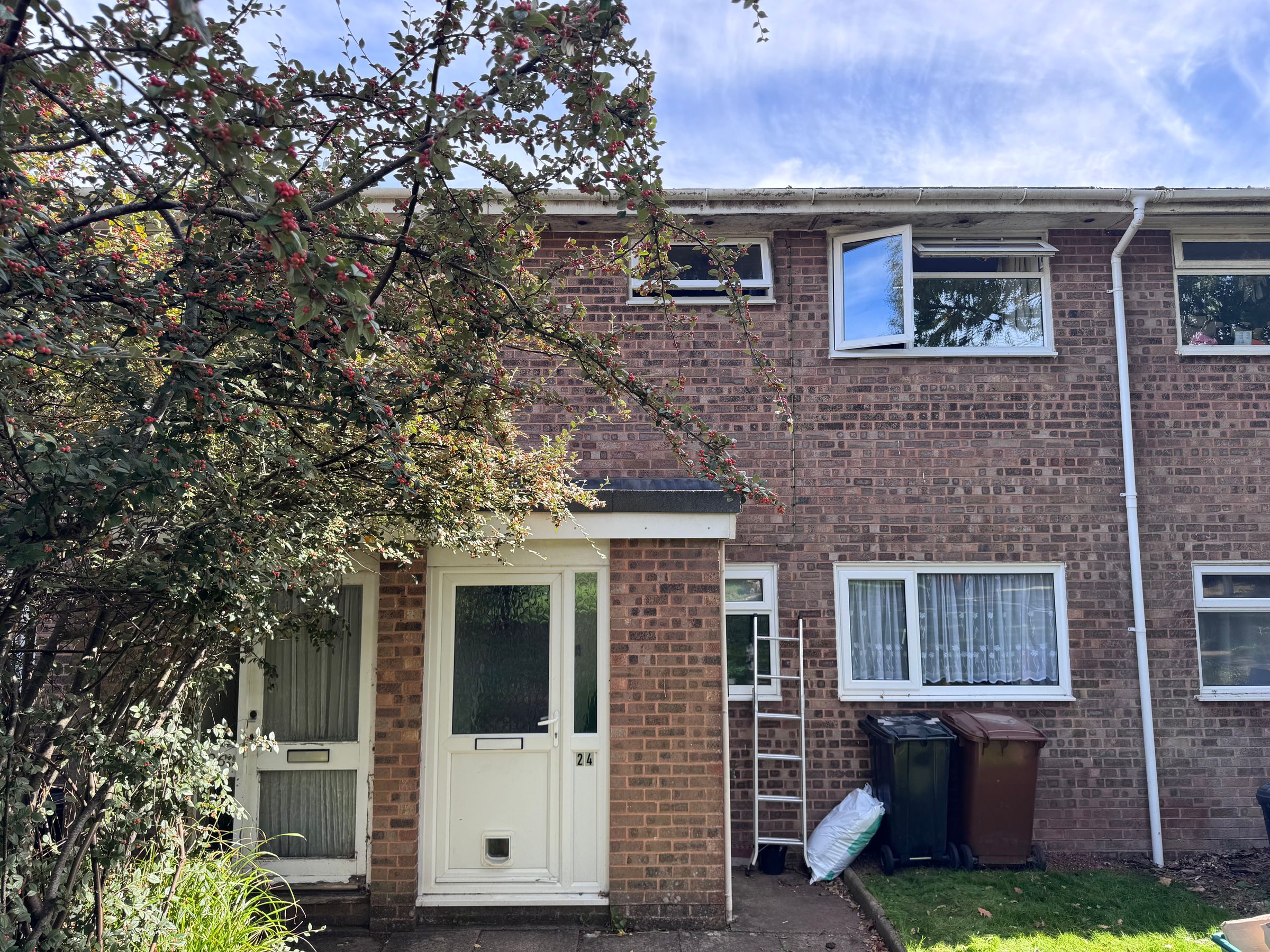 Flat Carew Road in Mid Devon