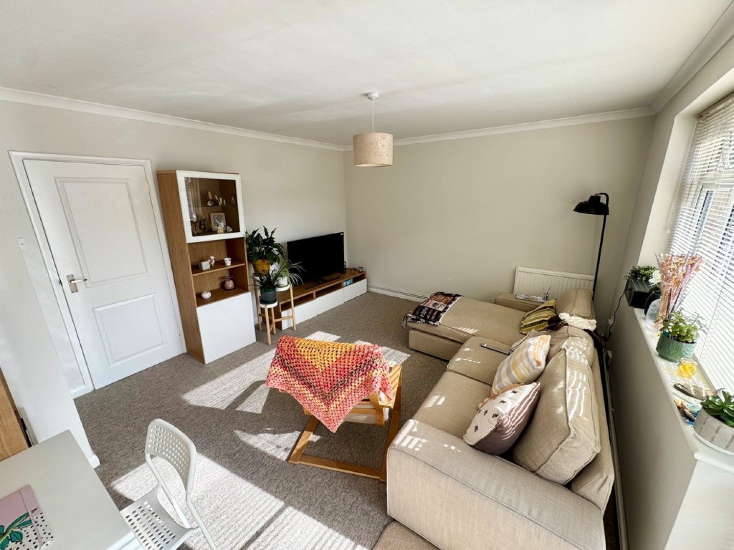 Flat Epsom Road in Guildford