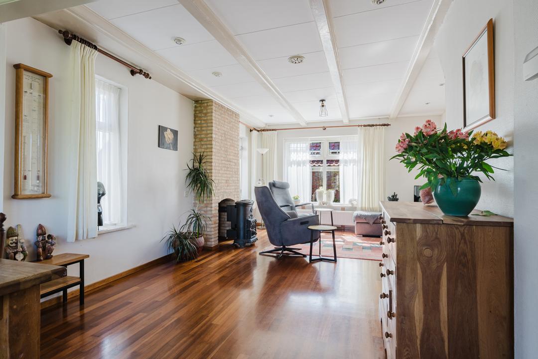 Vrijstaande woning te koop: Dorpsstraat 12, Haskerdijken