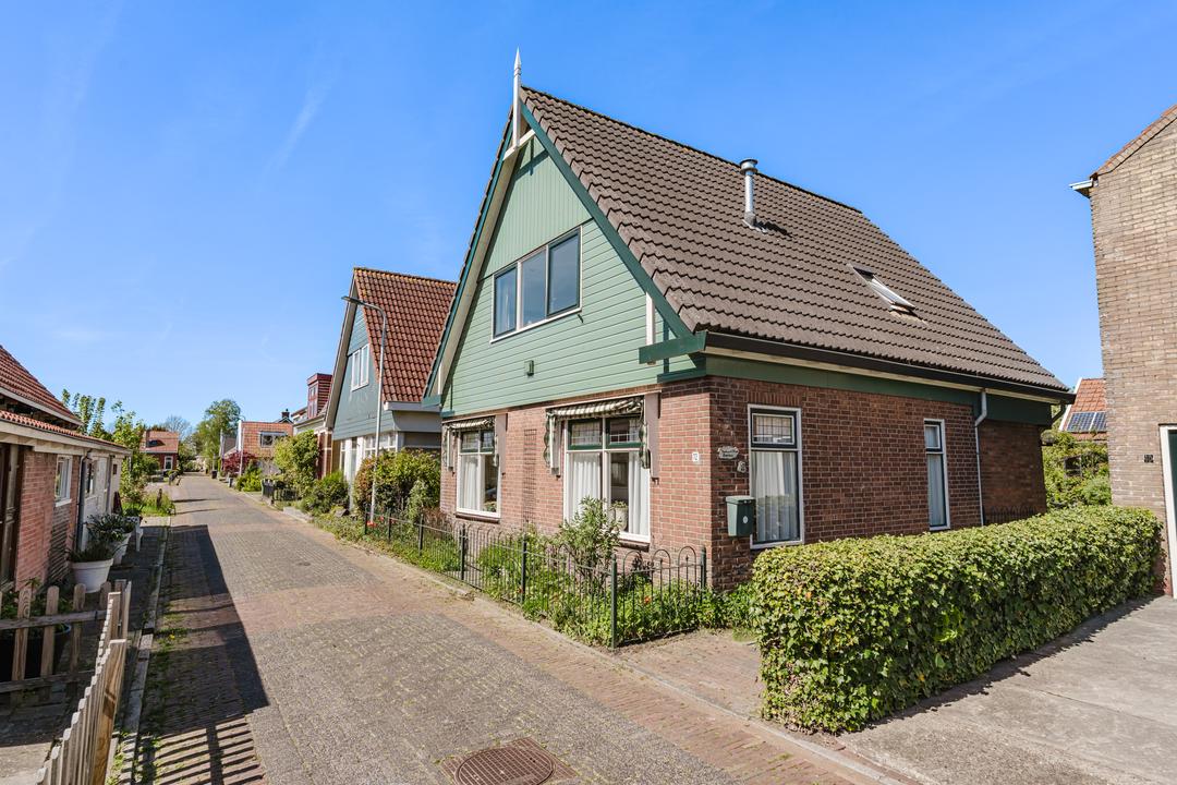 Vrijstaande woning te koop: Dorpsstraat 12, Haskerdijken