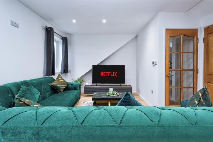 Flat Ibscott Close in Greater London