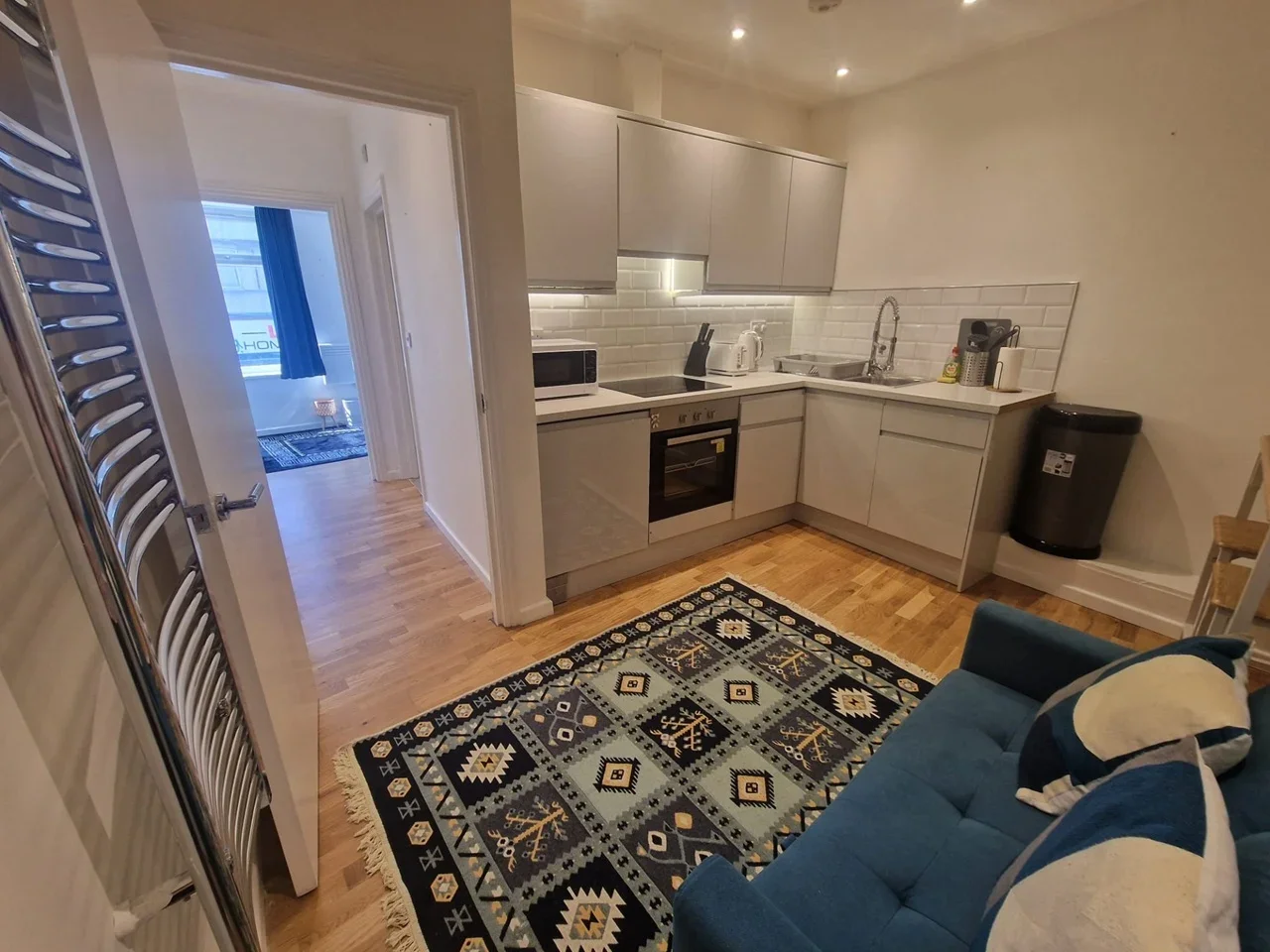 Flat Rye Lane in Greater London
