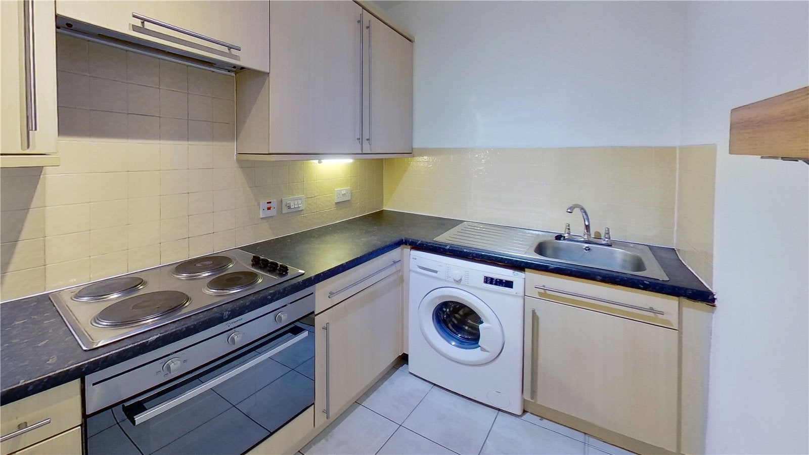 Flat Inglis Green Gait in City of Edinburgh