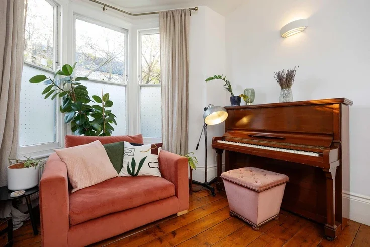 House Sigdon Road in Greater London