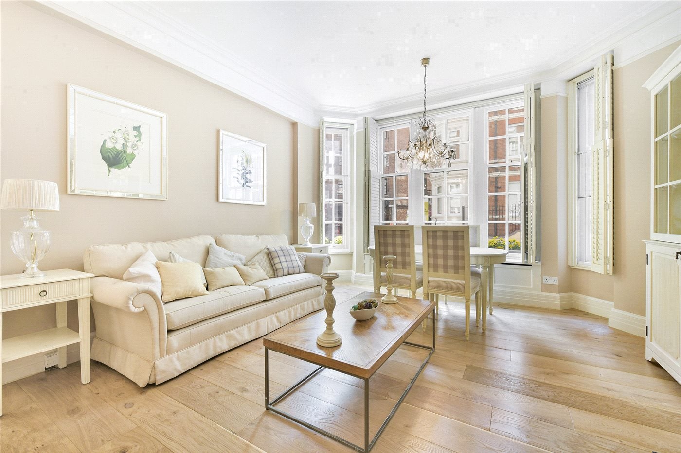 Flat Basil Street in Greater London