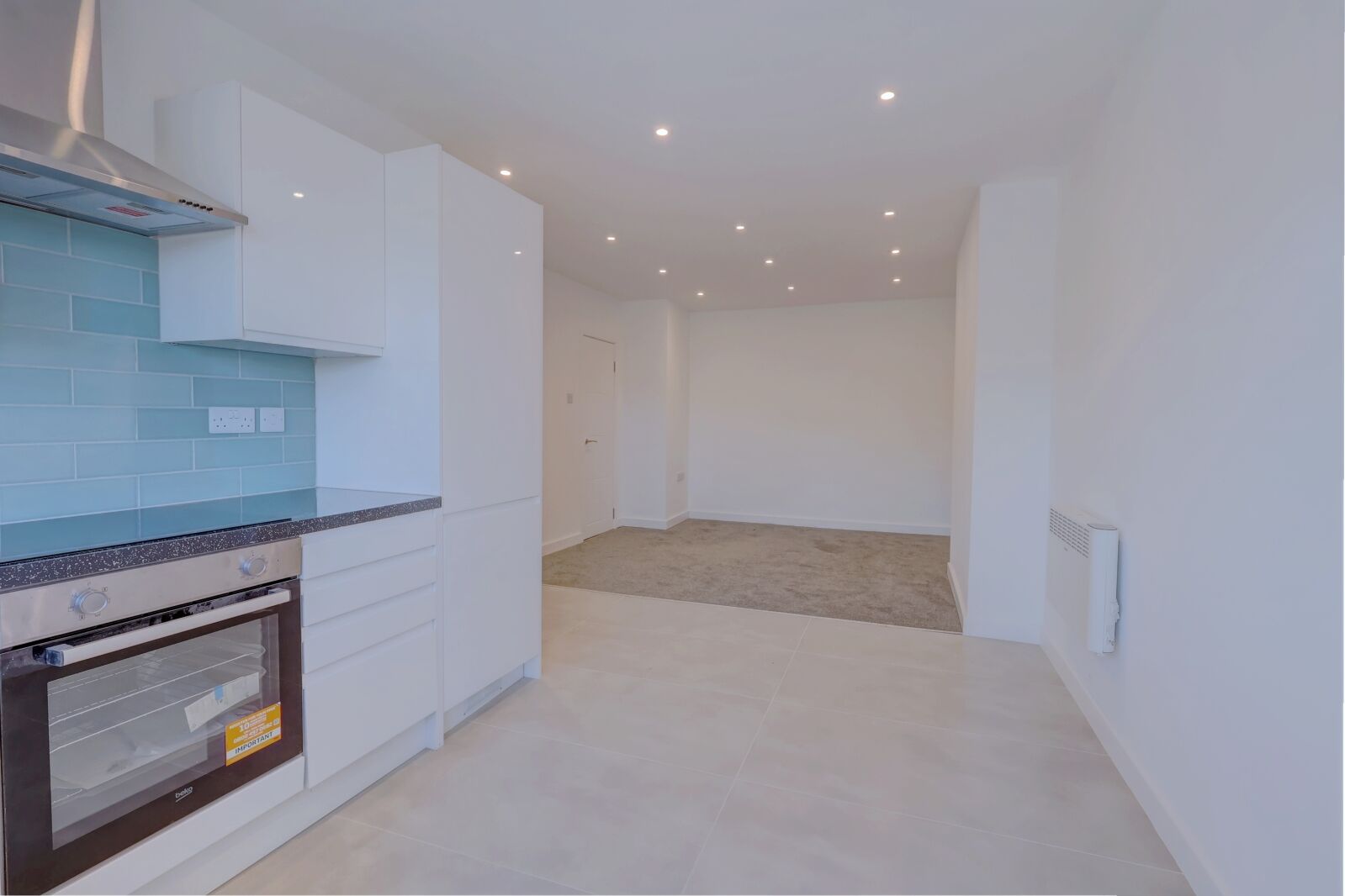 Flat Deeds Grove in High Wycombe