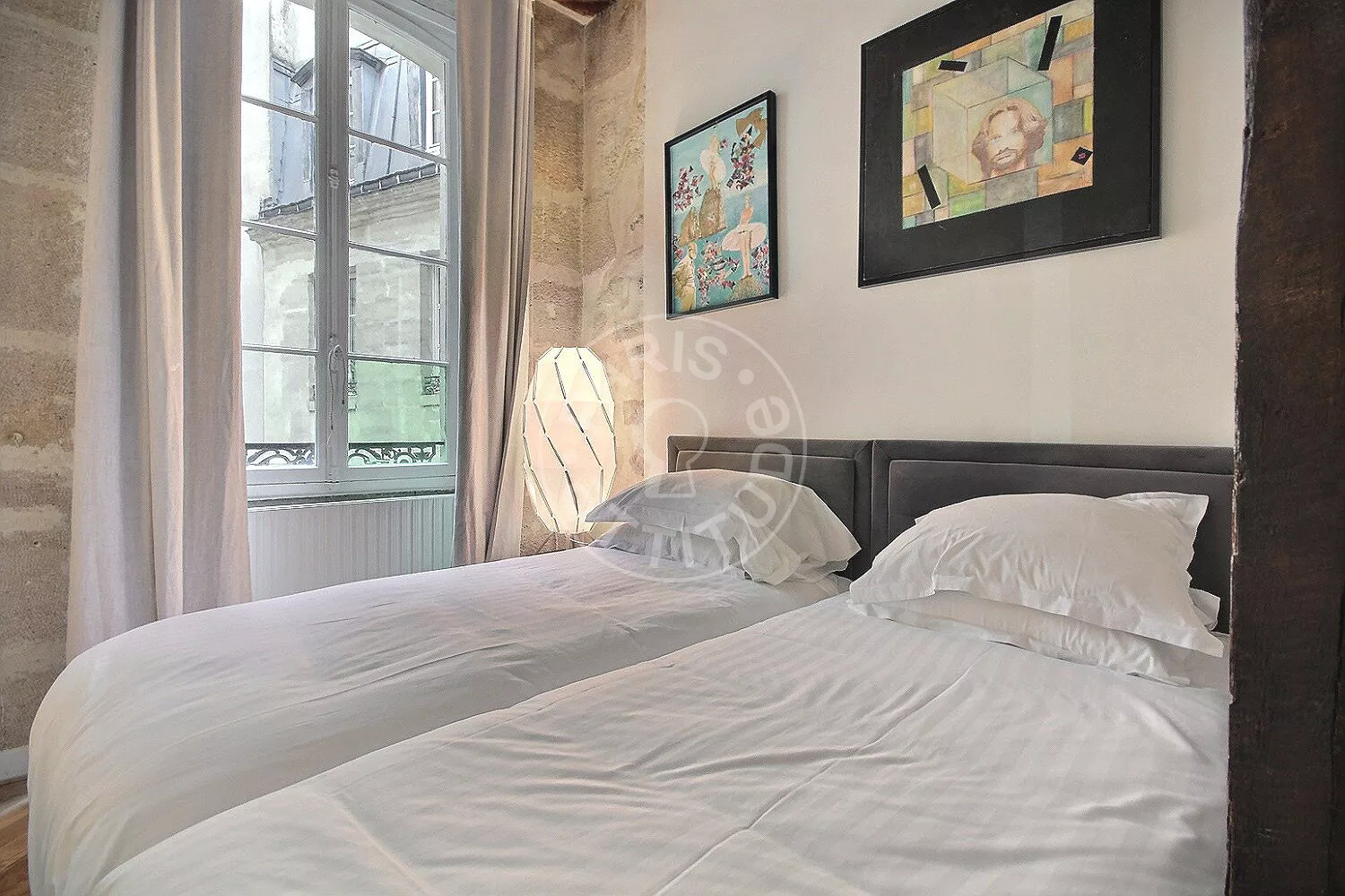 Flat Rue de Bourbon le Château in Paris