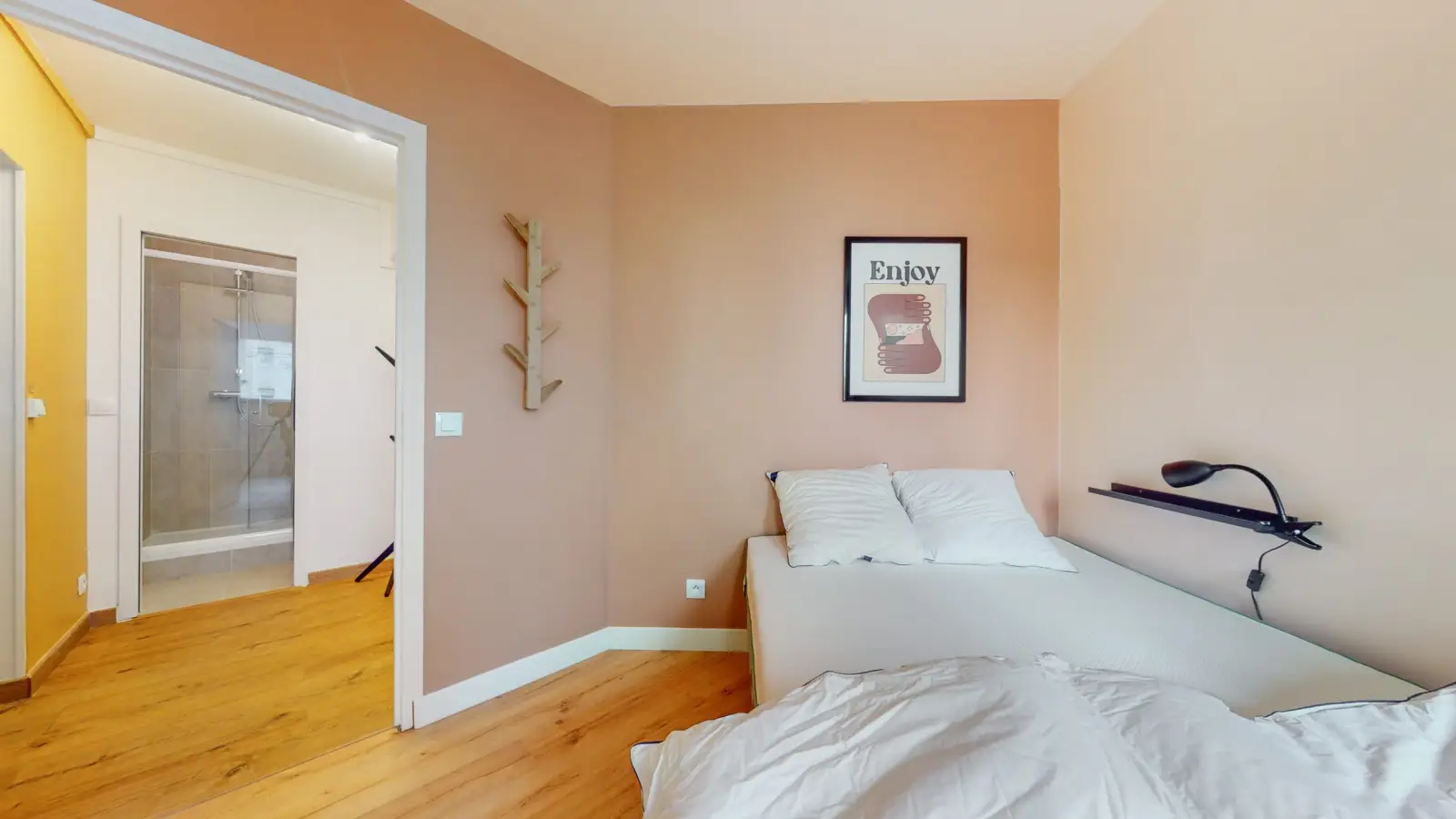 Room Rue Émile Zola in Asnières-sur-Seine