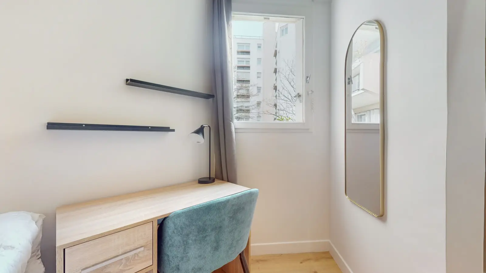 Room Rue Émile Zola in Asnières-sur-Seine