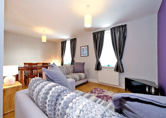Flat Bon Accord Square in Aberdeen City
