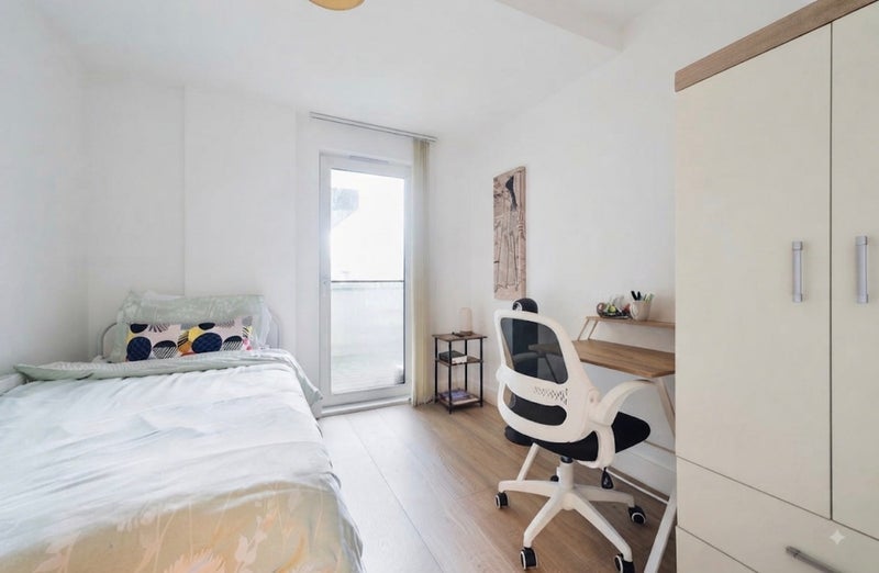 Room Reminder Lane in Greater London