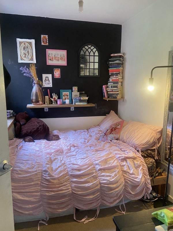 Room Mullet Gardens in Greater London