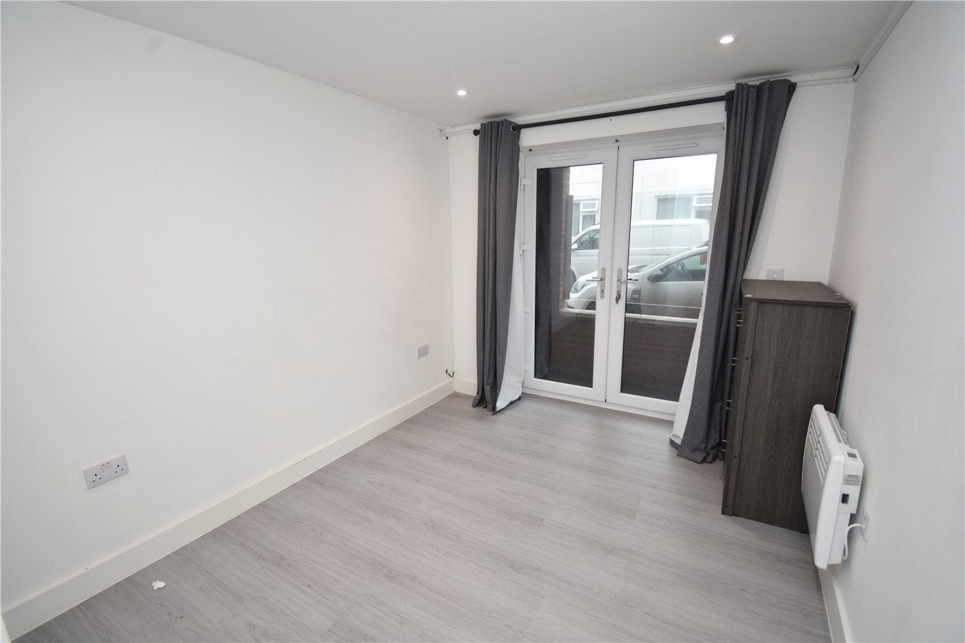 Flat Esher Road in New Ferry