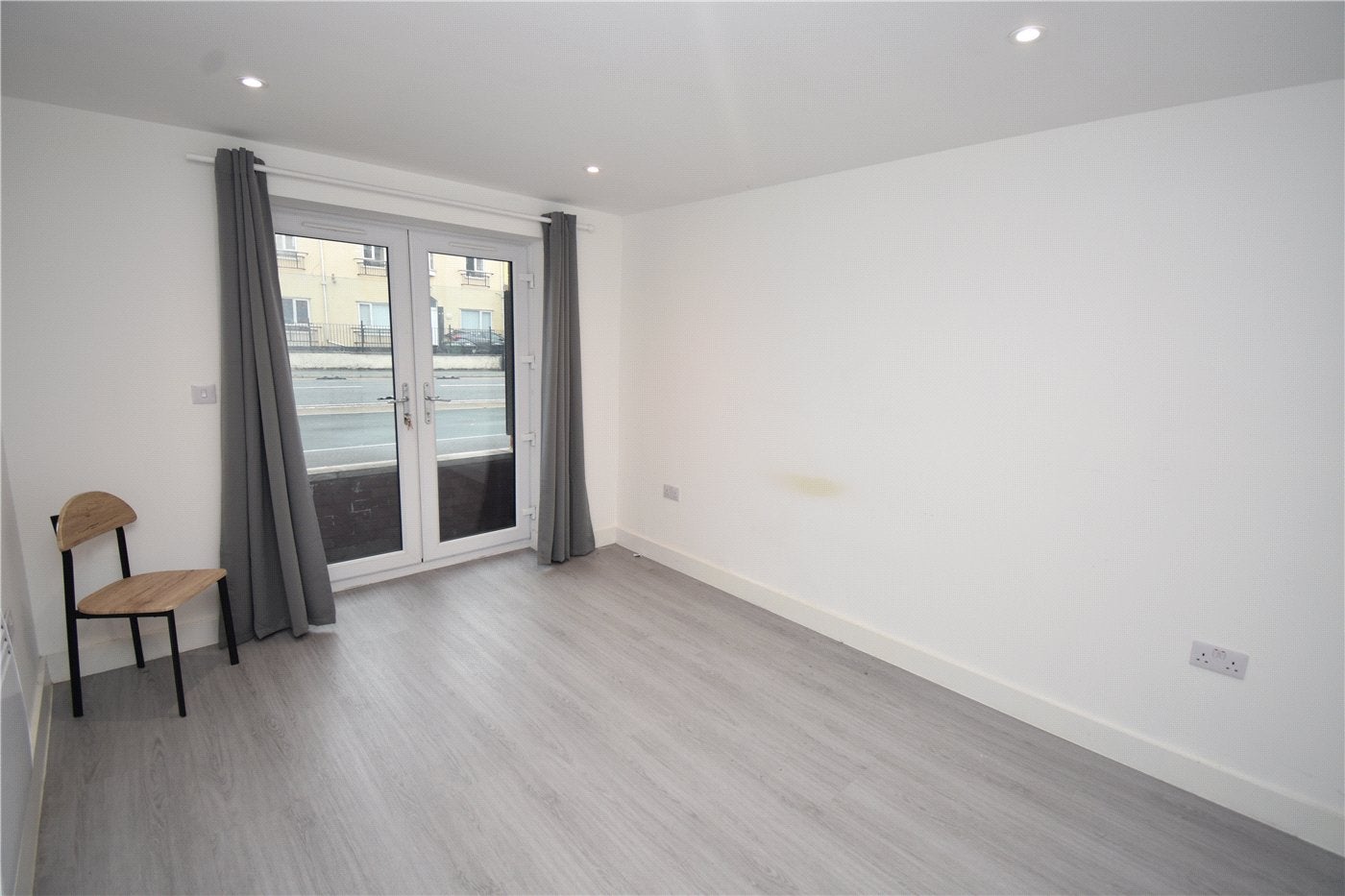 Flat Esher Road in New Ferry