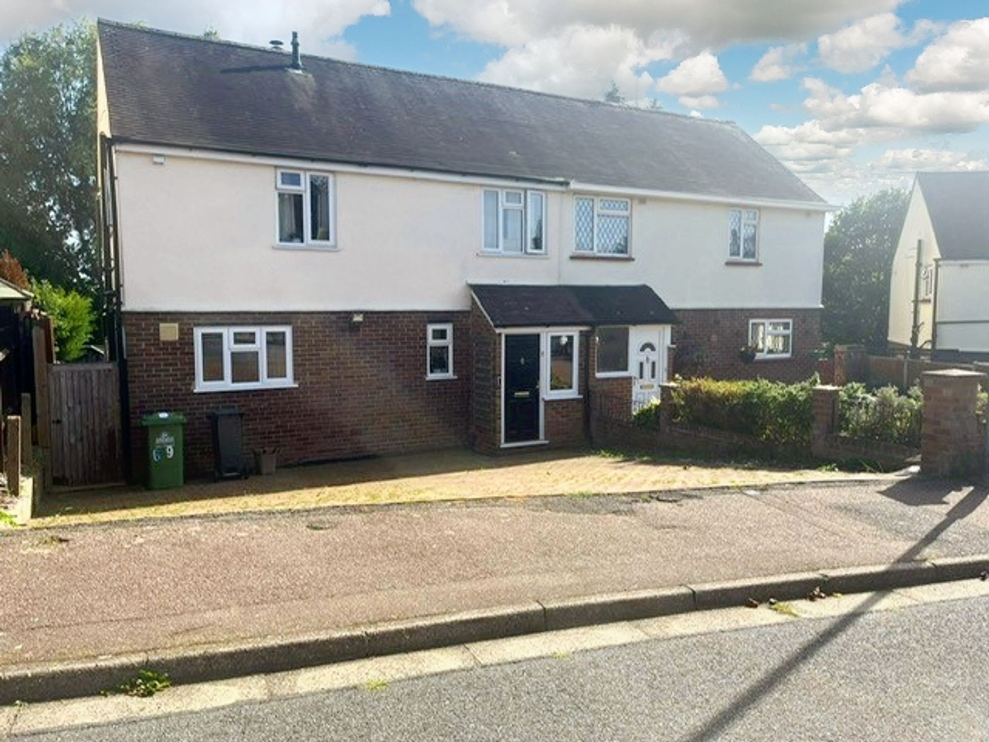 House Winterscroft Road in Hoddesdon