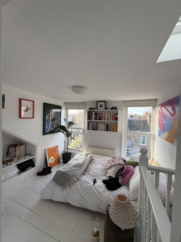 Room Mildmay Road in Greater London