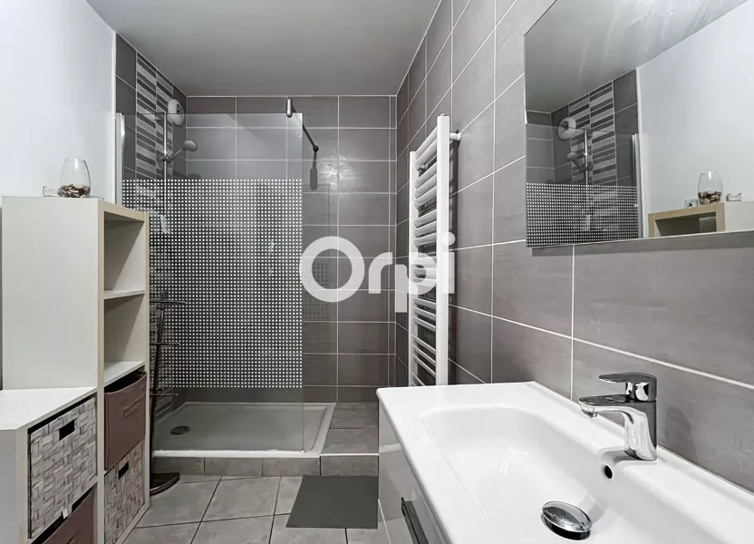 Appartement Rue de Verdun à L'Étrat