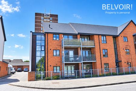 Flat Pear Tree Way in Basingstoke and Deane