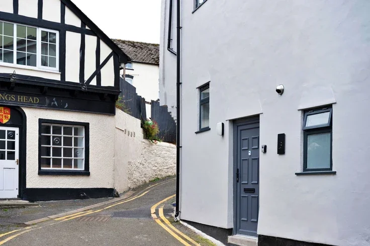 House King's Head Lane in Builth Wells