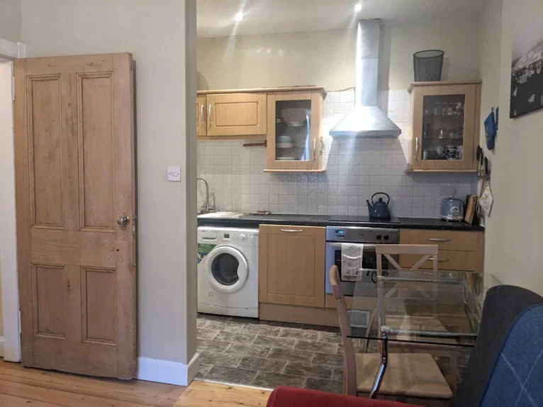 Flat Gorgie Road in City of Edinburgh