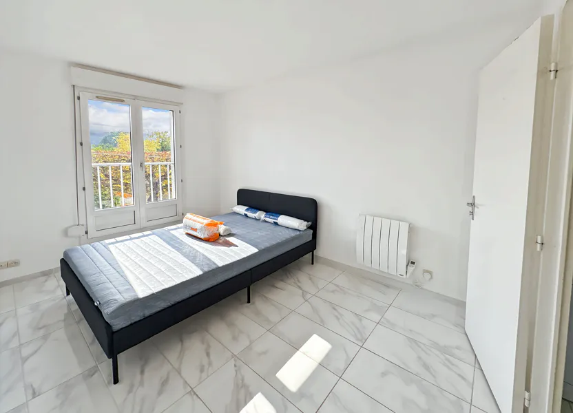 Flat Avenue du Président Robert Lakota in Vigneux-sur-Seine