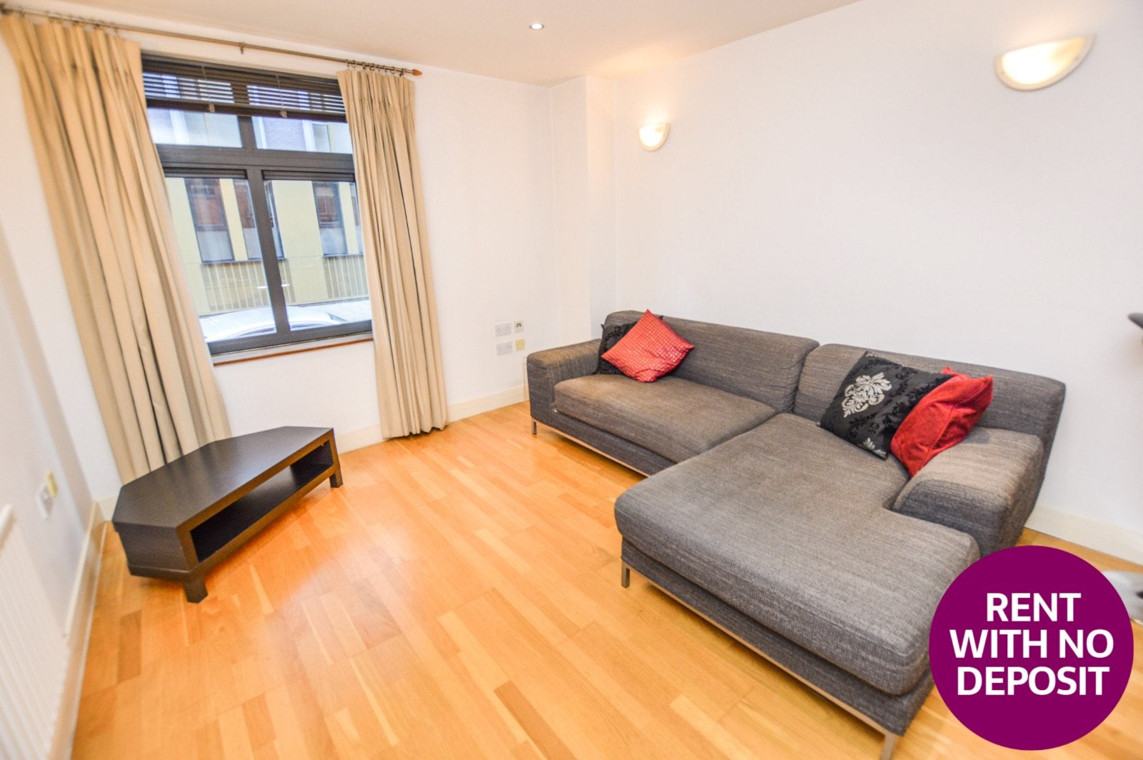 Flat Ellesmere Street in Manchester