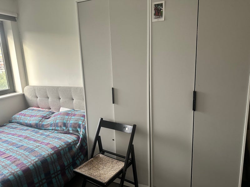 Room Broad Street Lane in Sheffield
