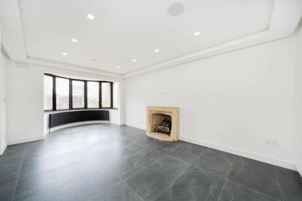 House Forestdale in Greater London