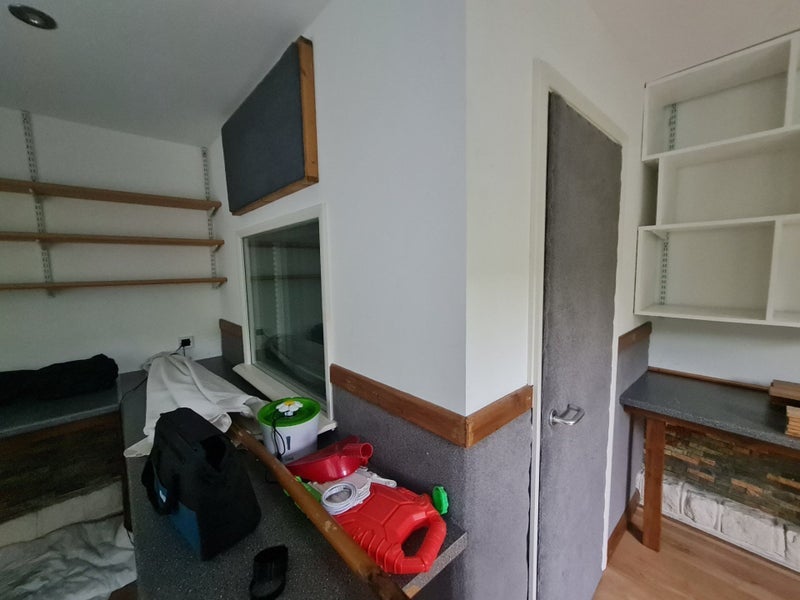 Room St. Dunstan's Road in Greater London
