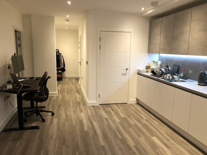 Room Madison Way in Greater London
