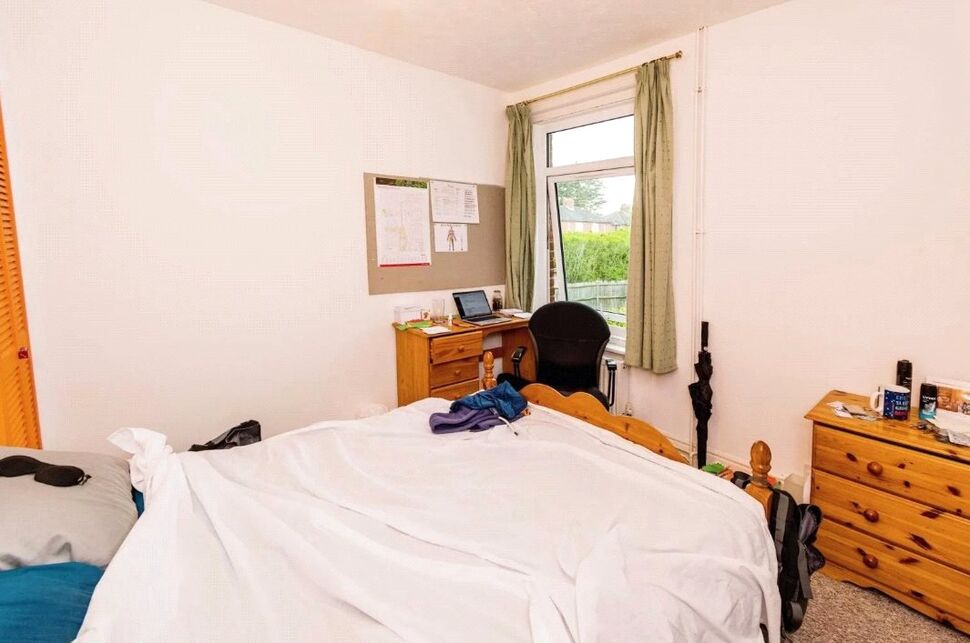 Flat Portswood Road in Southampton