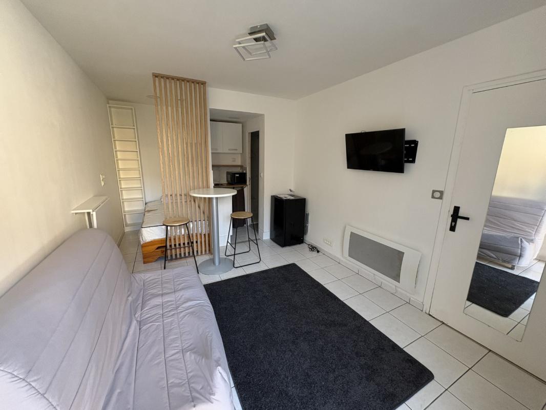 Flat Rue Hersart de la Villemarqué in Rennes