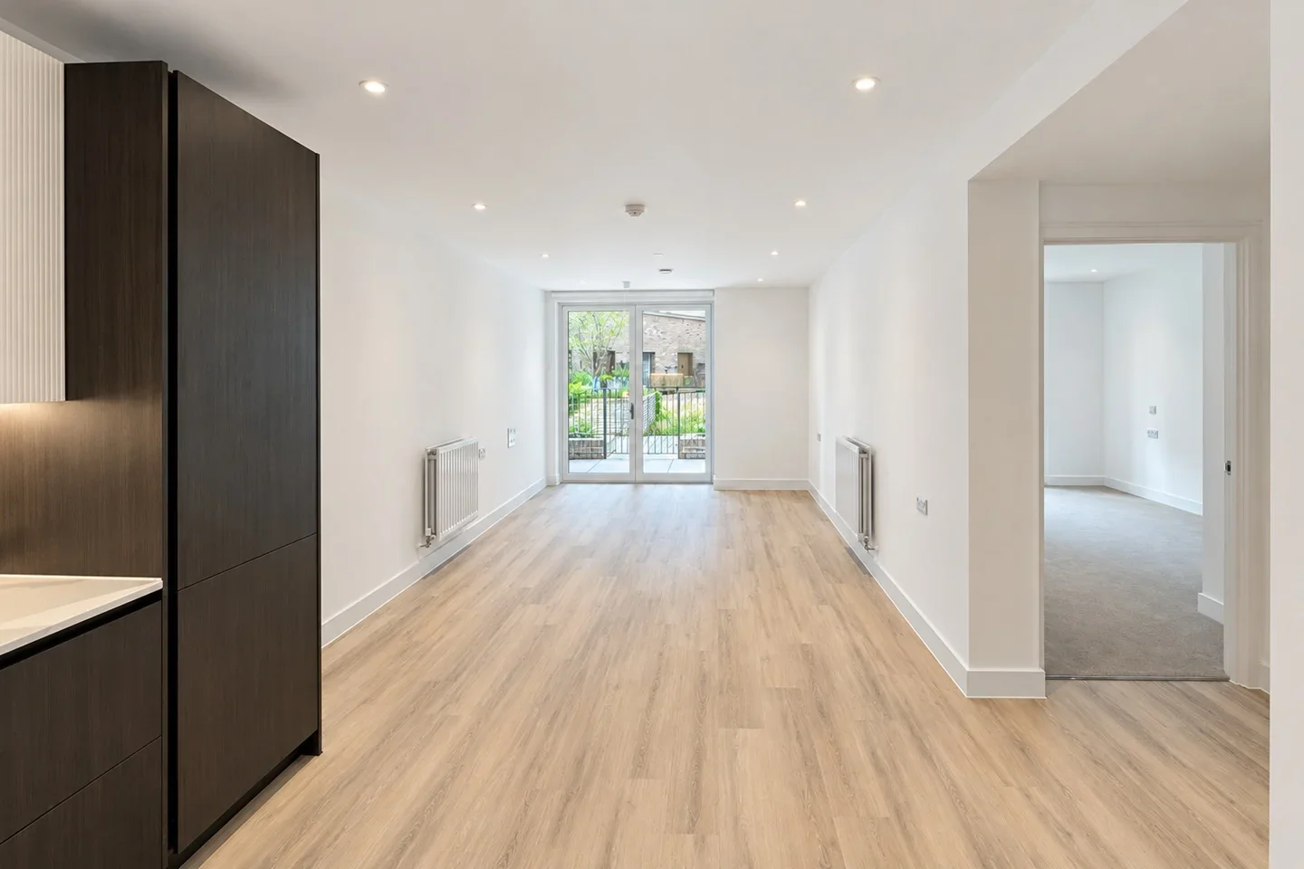 Flat Addison Road in London
