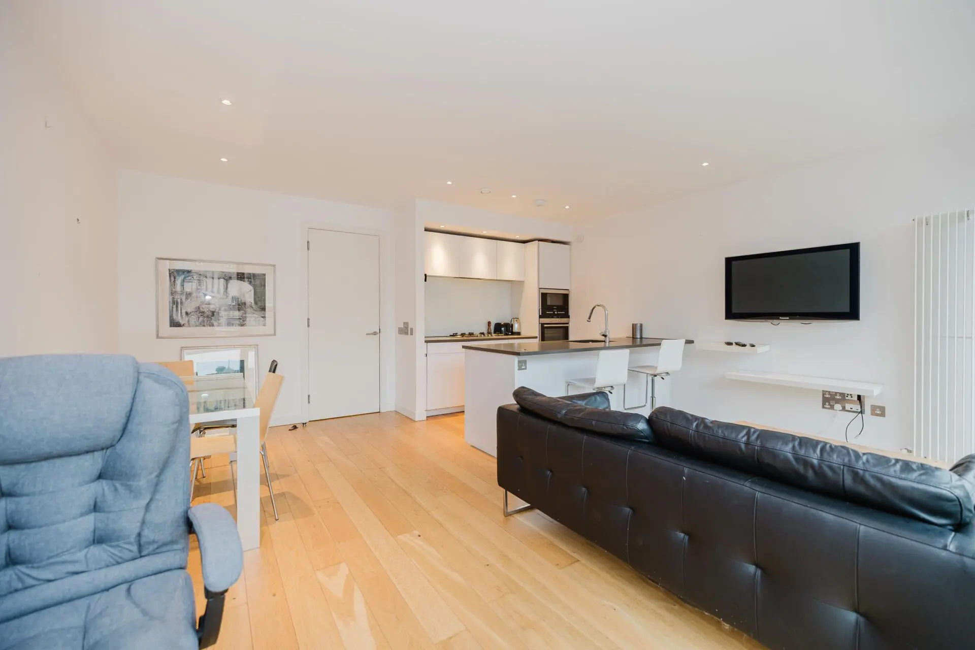 Flat Simpson Loan in City of Edinburgh